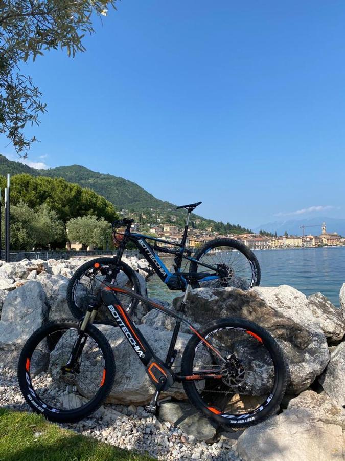 Bike Hotel Touring Gardone Riviera & Beach Exteriör bild